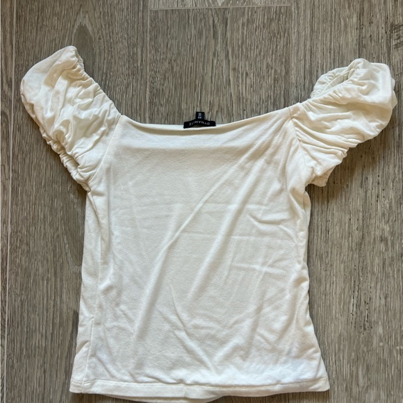 White off the shoulder Dynamite top. - Picture 3 of 3